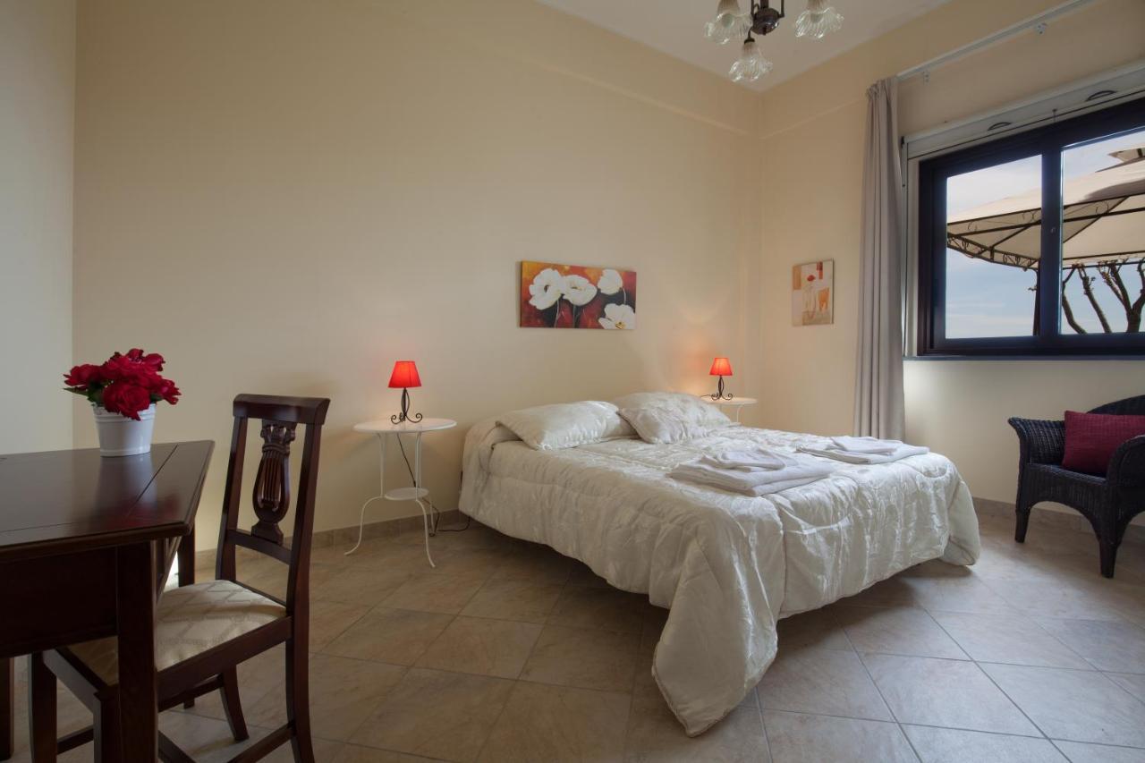 Villa Etnamare Santa Venerina Luaran gambar
